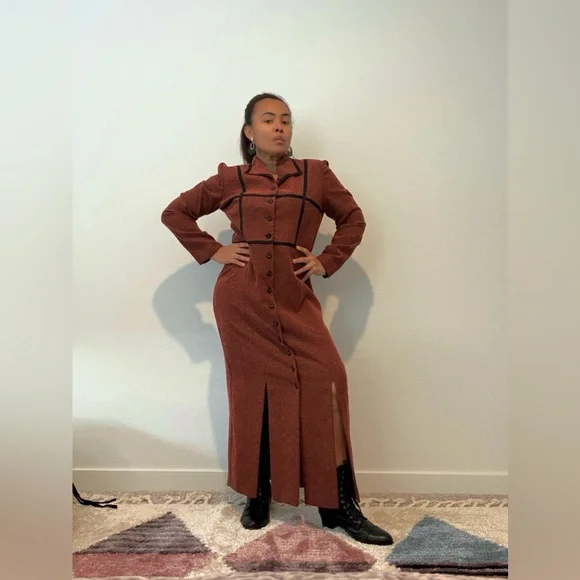 Julian Taylor Terracotta Long Sleeve Dress with Black Accents - Picture 4 of 10